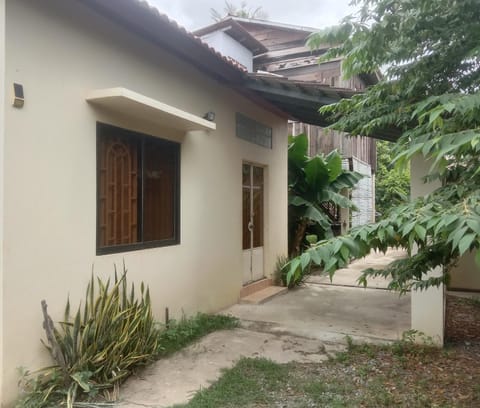 O'hamok family Vacation rental in Krong Battambang