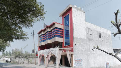 Kaka Ji Palace By WB Inn Hotel in Agra