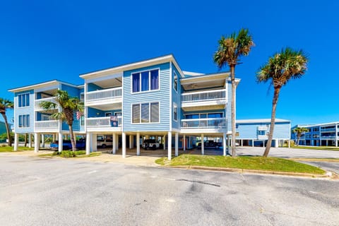 Sea Oats H105 Apartment in West Beach