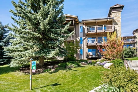 Woodbridge Condo by Snowmass Vacations Condo in Snowmass Village