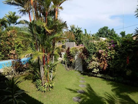 Villa Jasri Point - Beachfront Villa close to surf House in Karangasem Regency