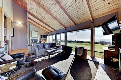 Fairview Grande House in Bodega Bay