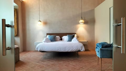 Badia Giulia Prestigious Historical B&B, Camaiore Adults only - Pets free Bed and Breakfast in Camaiore