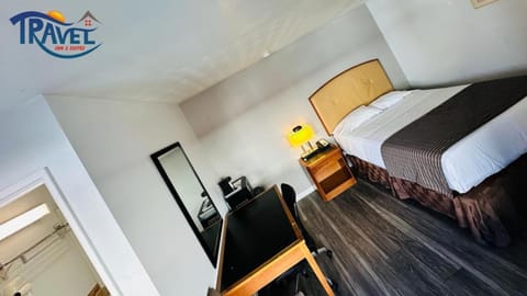 Travel Inn & Suites Hotel in Emporia