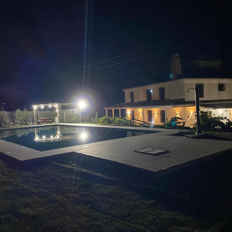 Night, Swimming pool