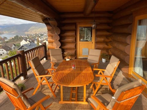 Traumhaftes Blockhaus am Rhein House in Boppard