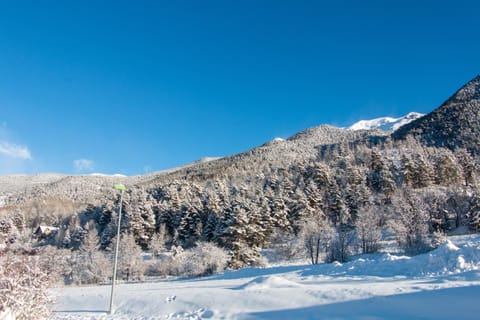 Chalet premium -Accès pied de piste en navette Chalé in Briançon