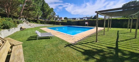 Garden, Garden view, Pool view, Swimming pool, sunbed