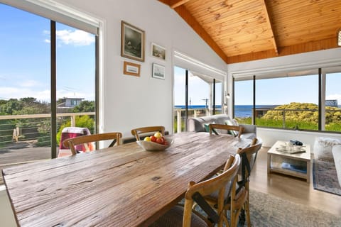 Surf Reef House in Apollo Bay