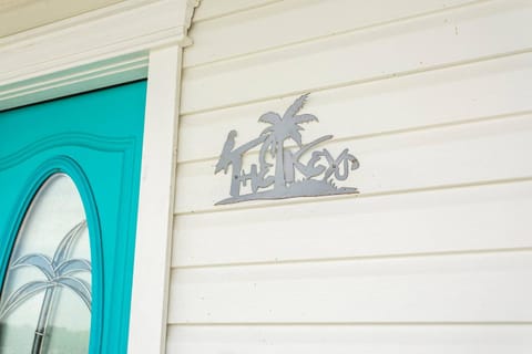 The Keys Bungalow On The Cotee River Haus in New Port Richey
