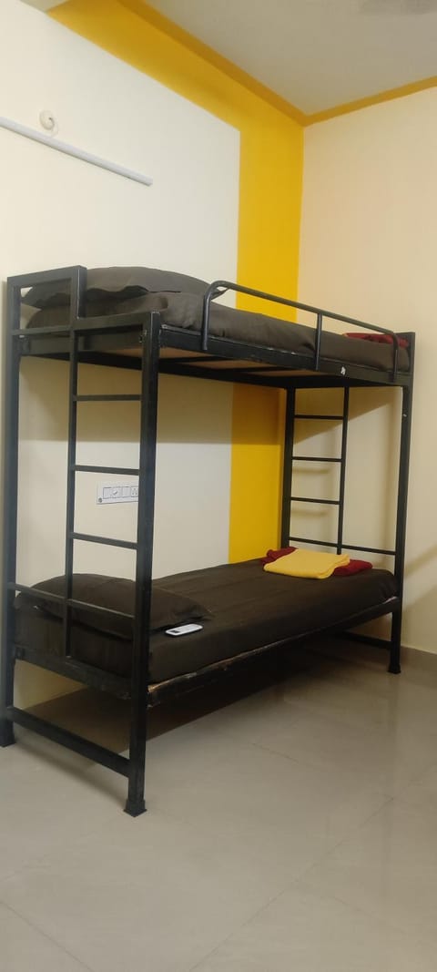 Bed, bunk bed