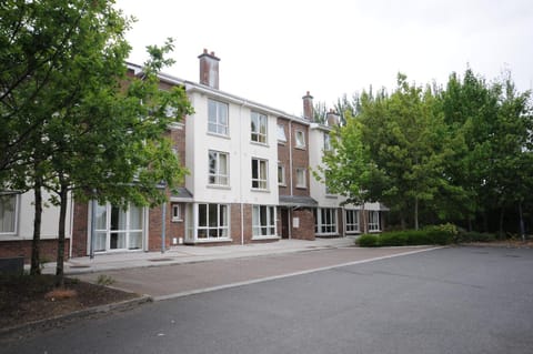 Gort Na Coiribe Holiday Village Hostel in Galway