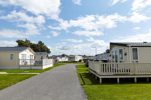 Golden Sands Holiday Park Camping /
Complejo de autocaravanas in Towyn