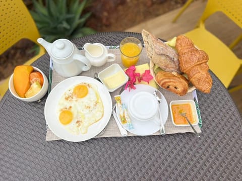 Le CavaLodge Bed and Breakfast in Thiès Region, Senegal