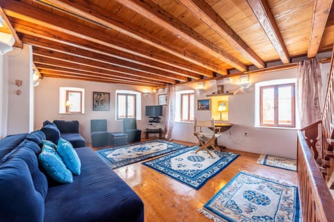 Charming Bohemian house in Perast House in Kotor Municipality