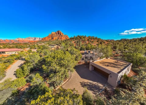 Modern Secluded with Amazing Views Hot Tub Casita Casa in Sedona