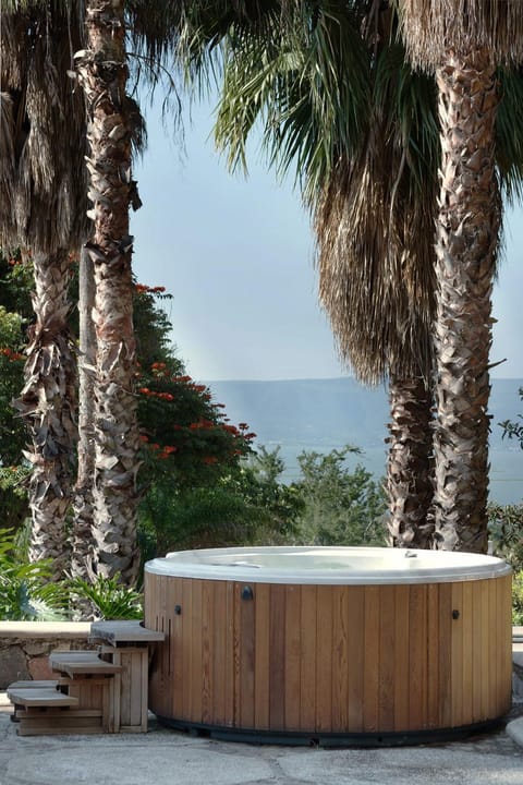 Casa Galeana- Tropical 1-BD 1-WC Mountain Top Luxury Suite with Stunning Views Villa in Ajijic