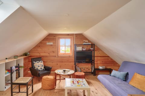 Paisible et insolite chalet pour 4 personnes a Penmarch Chalet in Plomeur