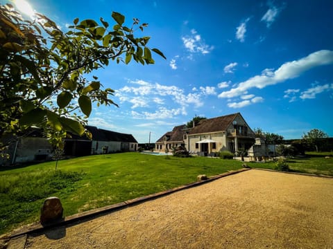 Property building, Garden, Table tennis