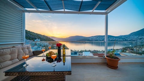 VİLLA ANGEL HARİKA MANZARA Villa in Kalkan Belediyesi