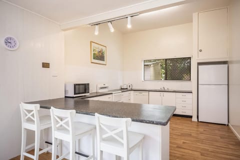 Clarence Court On The Beach - Spacious beach house House in Yamba