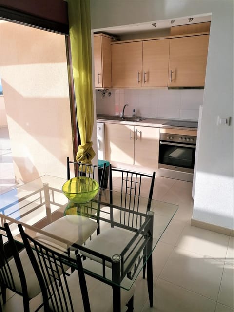 MH28 - 2 Bedroom apartment, stunning sea views, large terraces in Isla Plana, Puerto de Mazarron House in Bajo Guadalentín