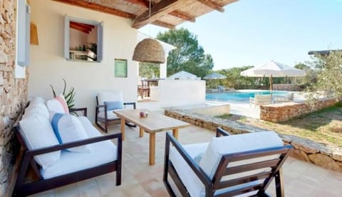 Ca Aquamarine -Luxurious villa, walking distance from Saona Beach Villa in Formentera