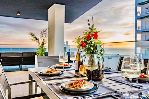 Balcony/Terrace, Dining area, Sea view