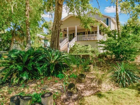 307 W Indian - The Prickly Pear House in Folly Beach