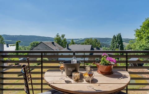 View (from property/room), Mountain view