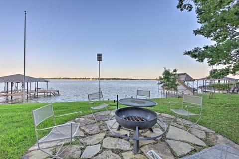 Malakoff Lakefront Home Golf Course On-Site! Maison in Cedar Creek Reservoir