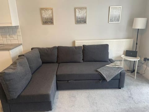 Central Southsea Boutique 2 Bedroom Flat Apartment in Portsmouth