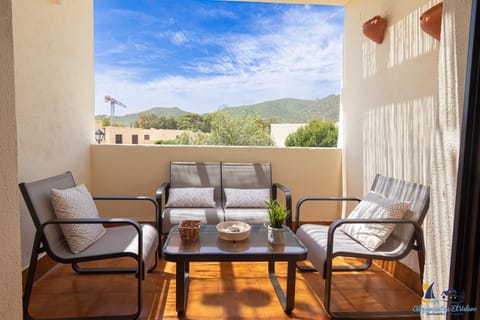 Patio, Balcony/Terrace, Mountain view