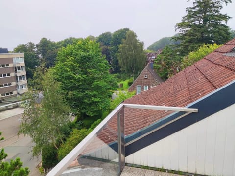 Property building, View (from property/room)