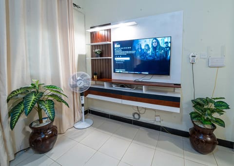 THEATRE OF DREAMS HOMES Apartment in Kampala