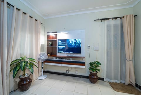 THEATRE OF DREAMS HOMES Apartment in Kampala