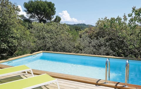 Stunning Home In Sollies Toucas With 3 Bedrooms, Wifi And Private Swimming Pool Casa in Solliès-Toucas