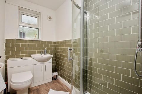New - 2 Br House Close To Arena, Meadowhall, M1 Casa in Rotherham