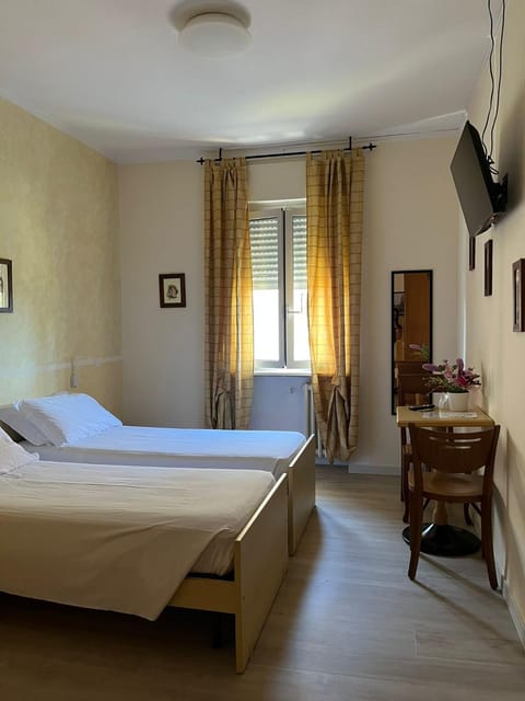 Albergo AQUILA Hotel in Lazise