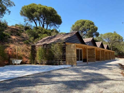 FALCOARIA de Santa Efigenia Campground/ 
RV Resort in Setúbal Municipality