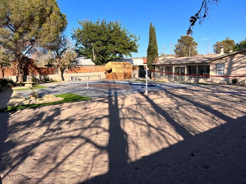 Private Beach Volleyball Pool Retreat House in Las Cruces