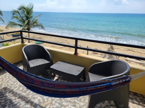 Day, View (from property/room), Balcony/Terrace, Seating area, Beach, Sea view