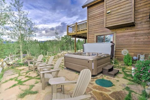 Escape to Pure Luxury with the Entire Family - Blue Sky Ridge House in Park County