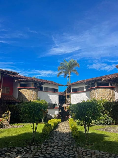 finca hotel palmas frente a panaca Condo in Valle del Cauca