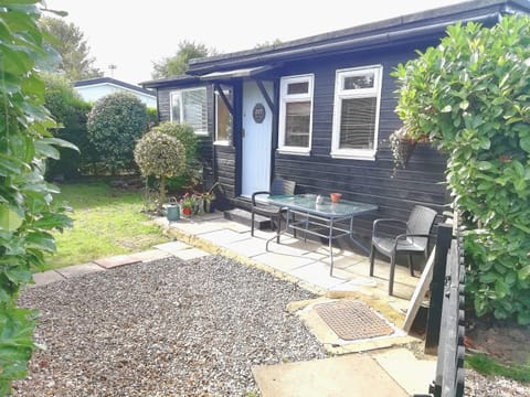 2 bedroom chalet bungalow on Humberston Fitties. Haus in Humberston