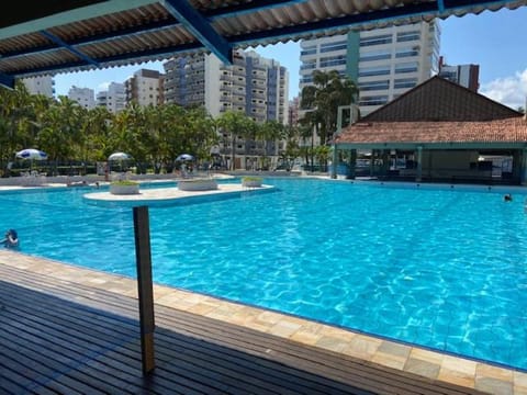 Condomínio Ocean Park módulo 6 proximo a praia e shopping Riviera de São Lourenço Wohnung in Bertioga