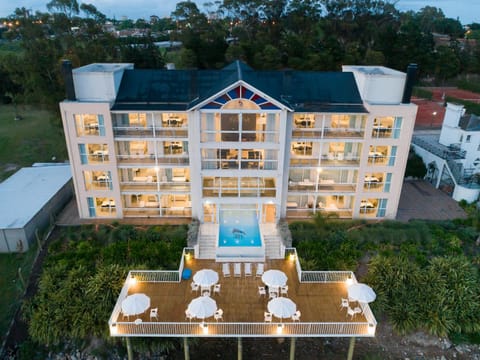 Property building, Nearby landmark, Bird's eye view