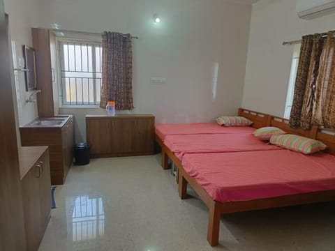 Sri Lakshmi Residency Hotel in Chennai