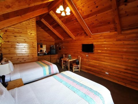 Bryce Canyon Log Cabins Casa in Tropic