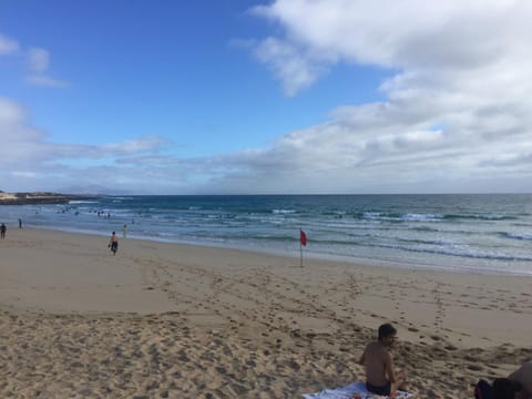 Beach house with the heated pool next to Rocky Point Villa in Corralejo